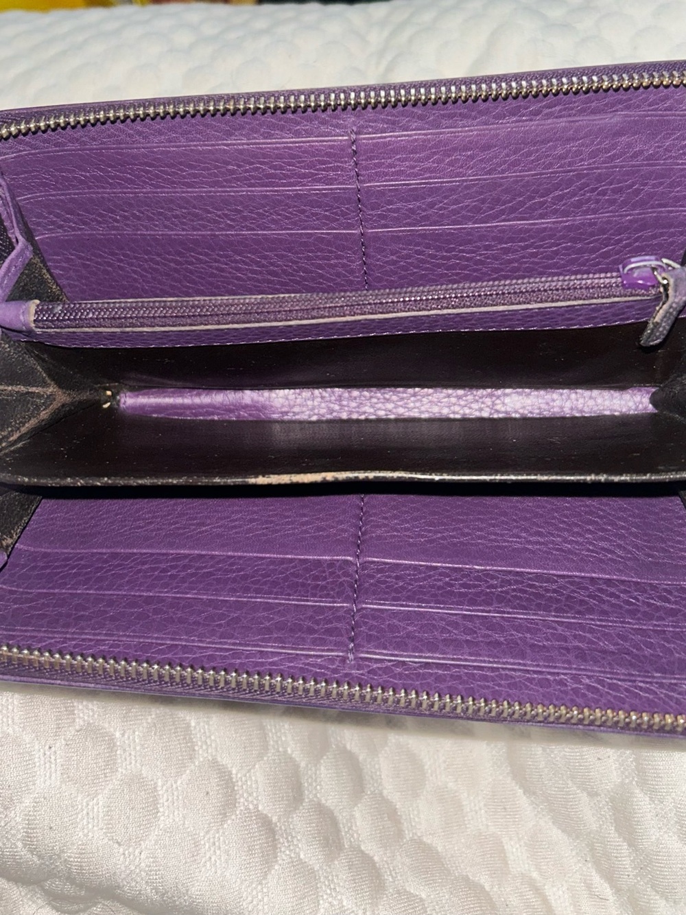 Gucci Purple Leather Zip Wallet with Tassel - Picture 7 of 9